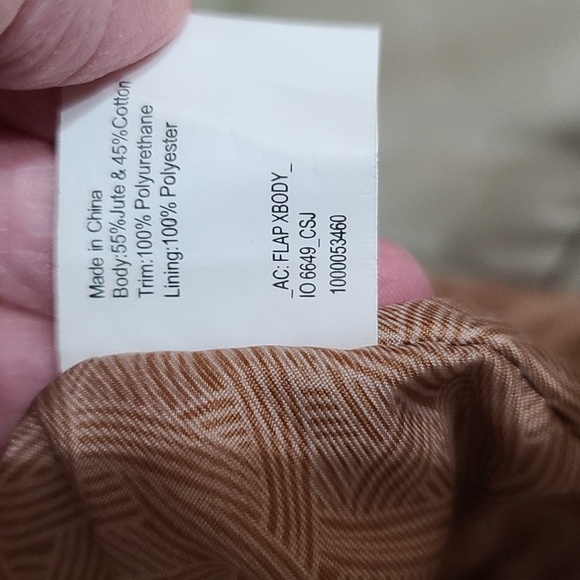 Sakroots Womens Crossbody Bag Purse Zips Pockets Fabric 10x13" GUC READ - Picture 14 of 14